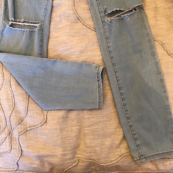 Light blue wash skinny jeans - Picture 6 of 7